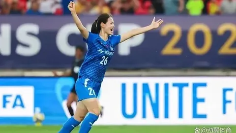 梅西表现亮点：一球进账，射中两球，送出关键助攻，过人两度成功。